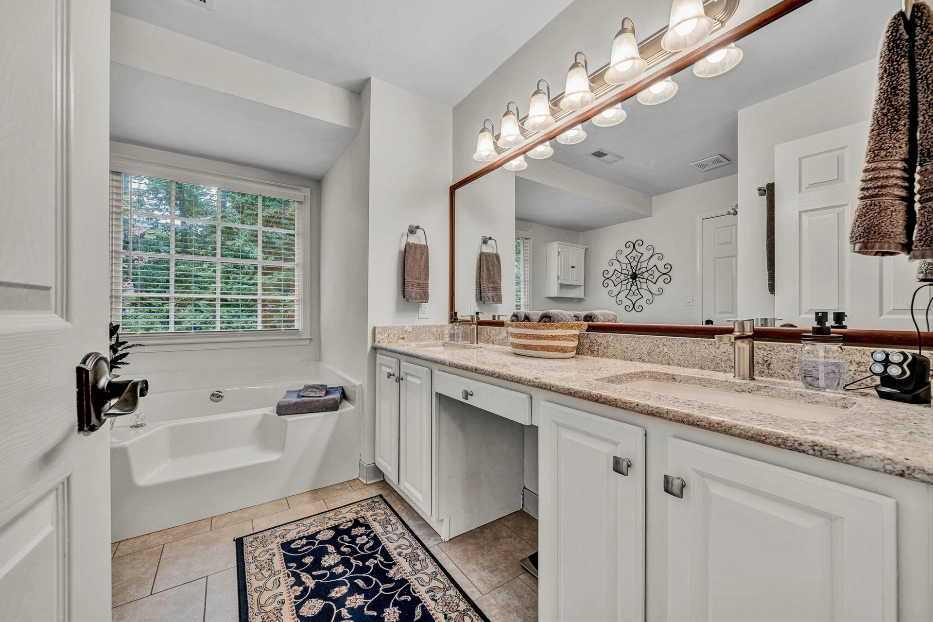 6107 Scotford CT - Photo 20