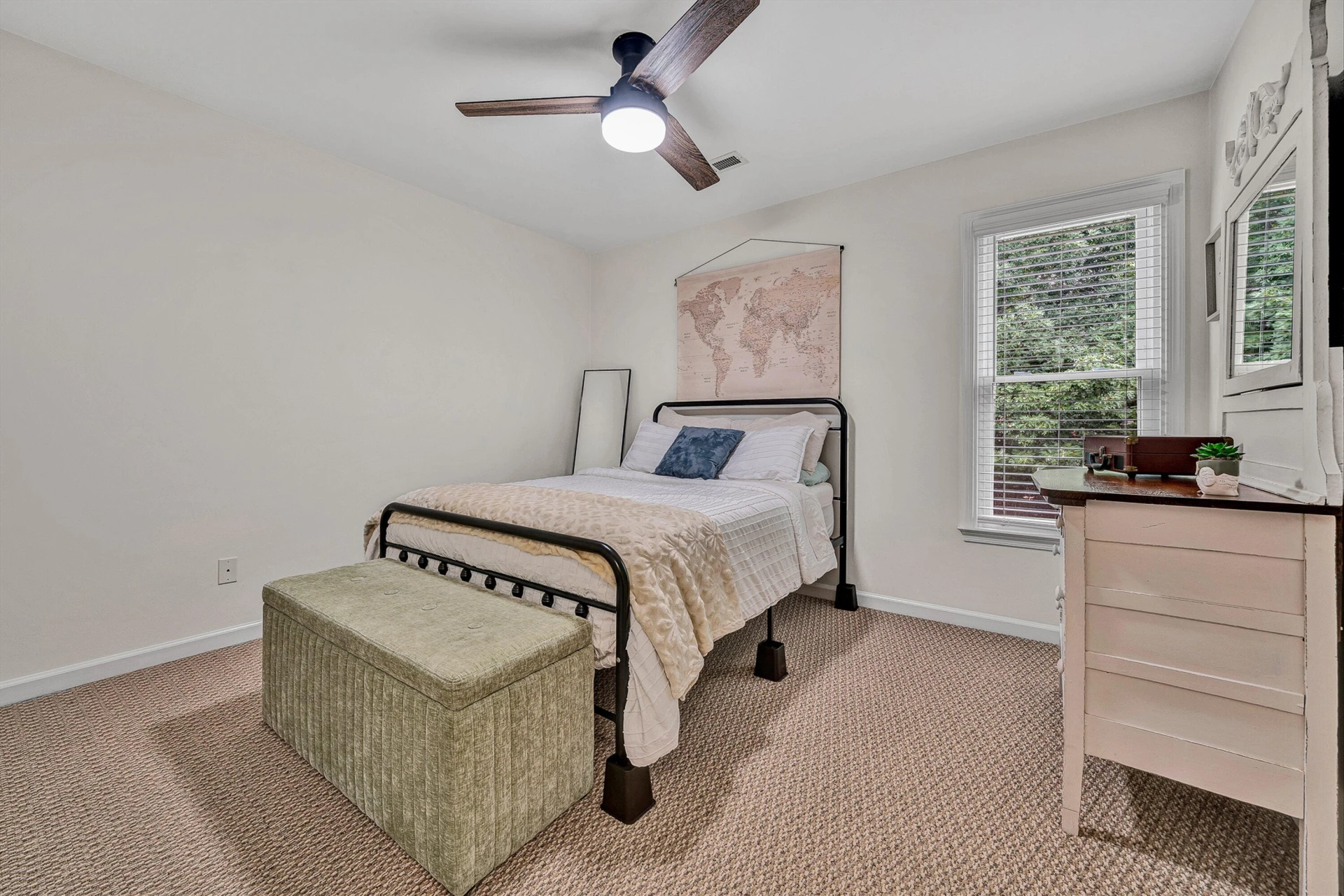 6107 Scotford CT - Photo 26