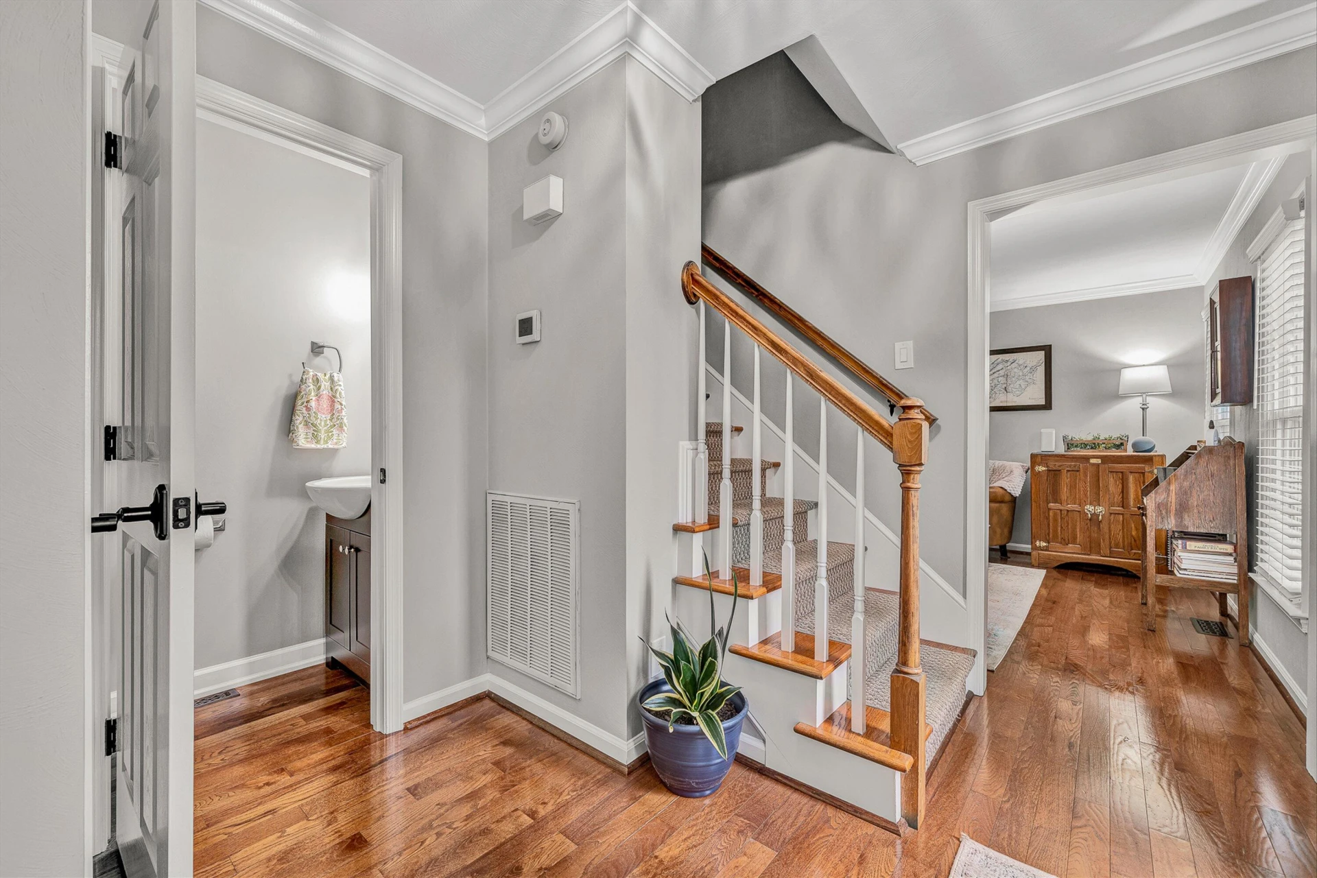 6107 Scotford CT - Photo 5
