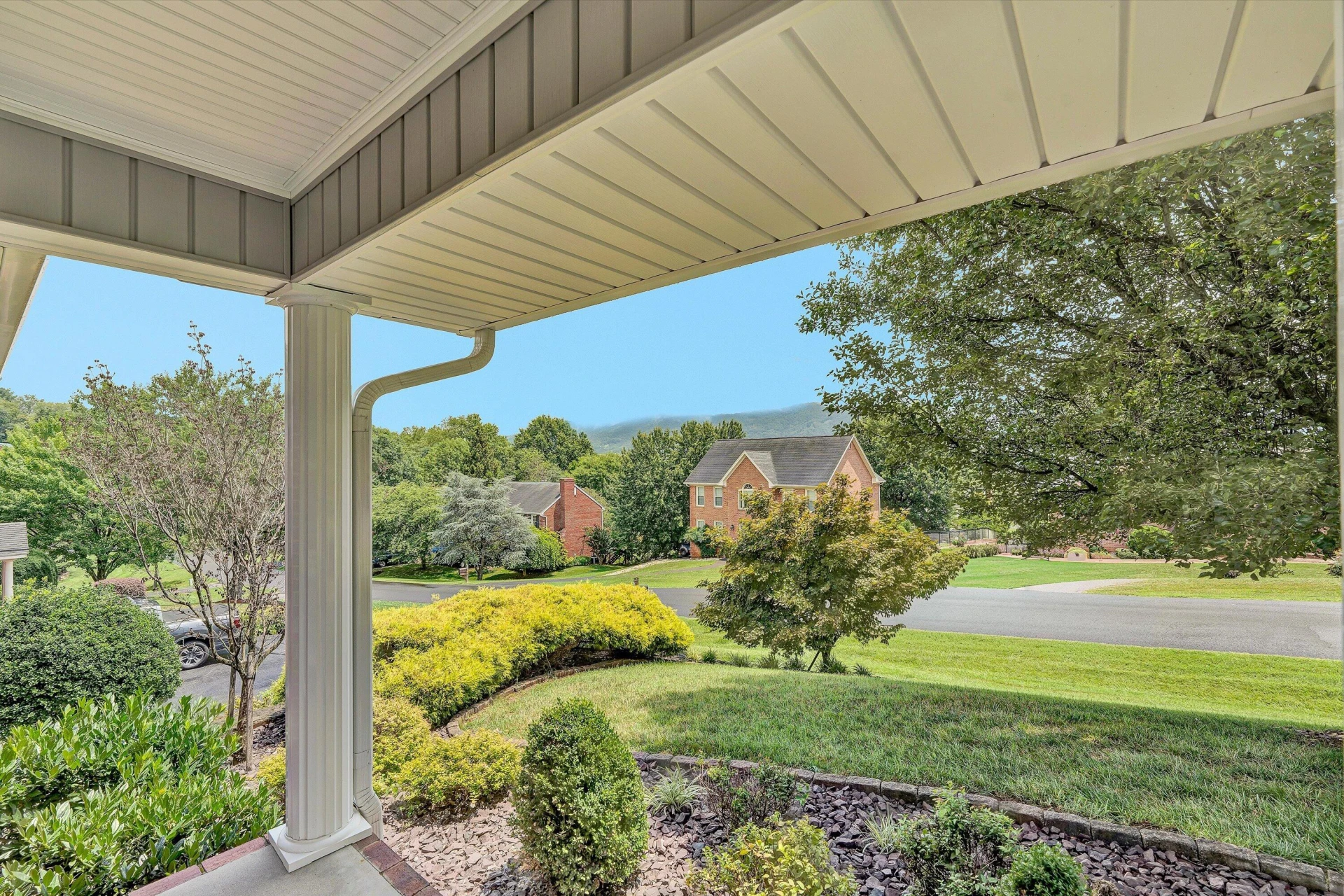 5109 Labradore DR - Photo 4