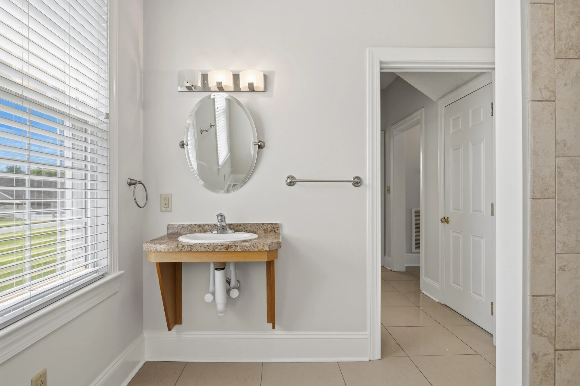 6245 University Park DR - Photo 19