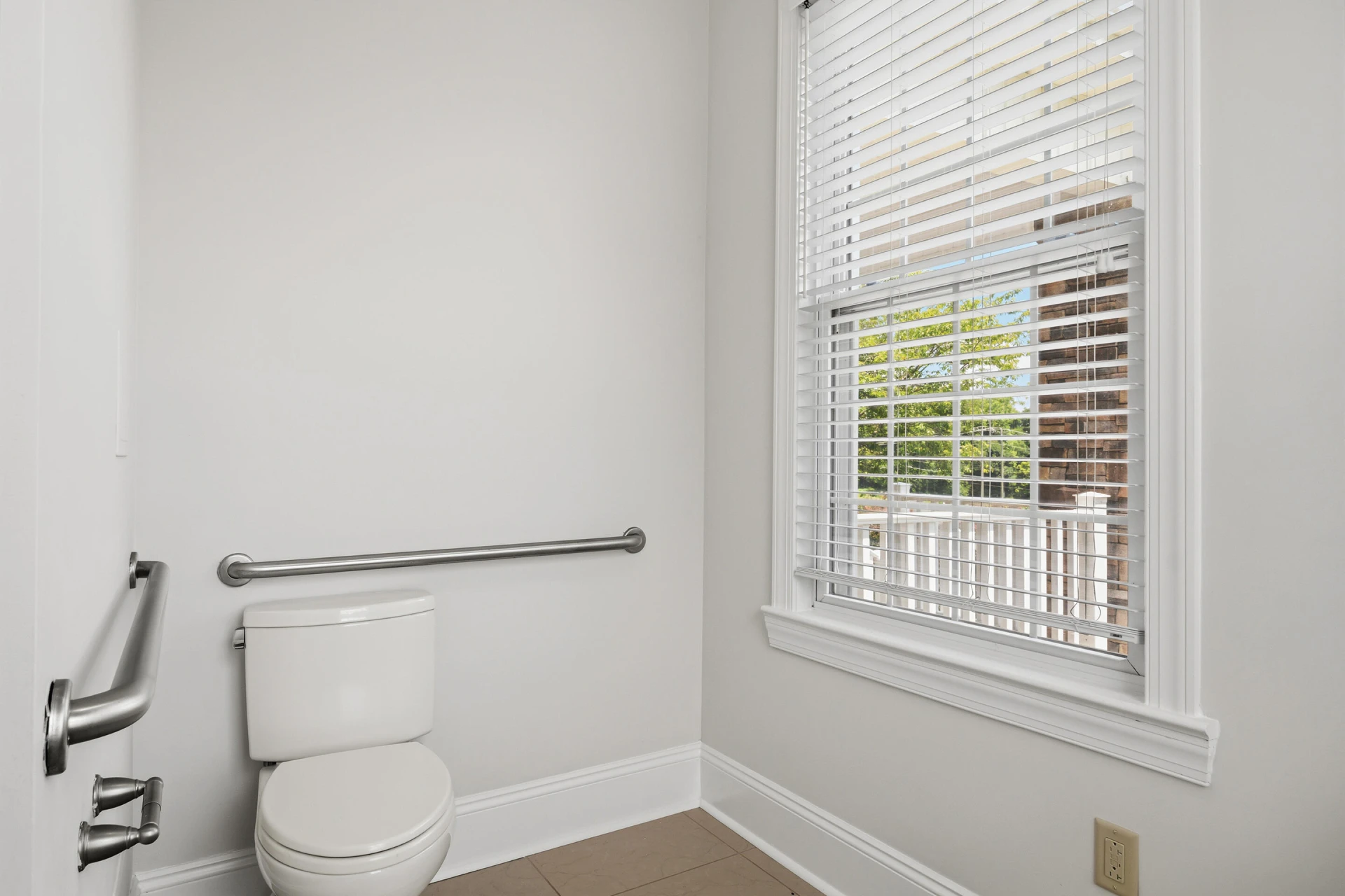 6245 University Park DR - Photo 20