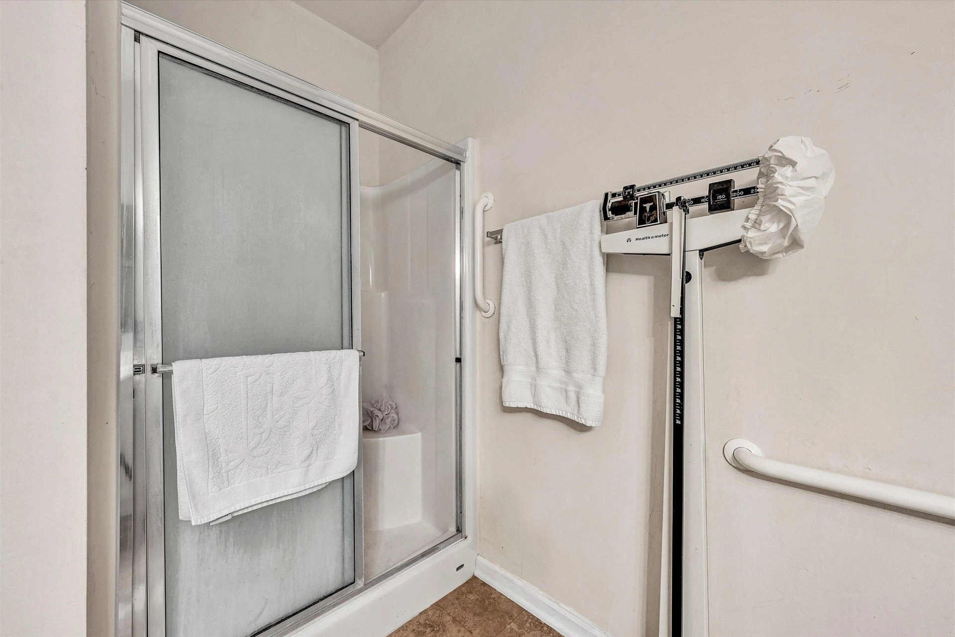 4434 Pheasant Ridge RD #APT 407 - Photo 24