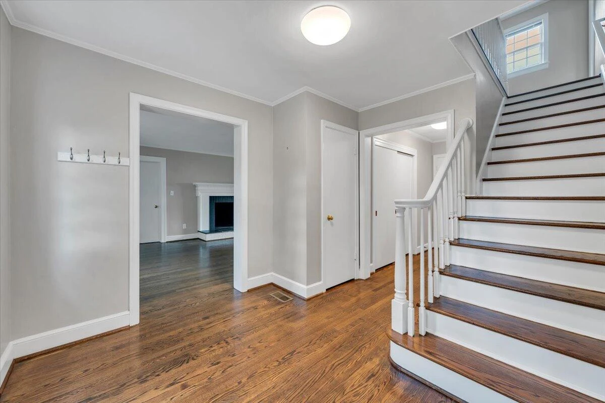 1610 Wilbur RD SW - Photo 5