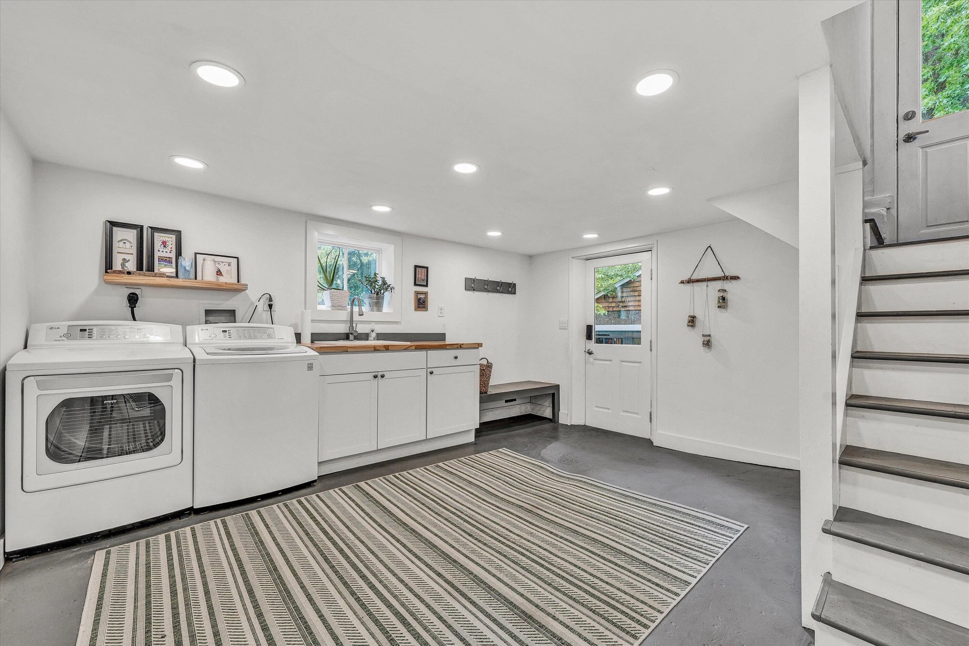 2214 Wycliffe AVE SW - Photo 25