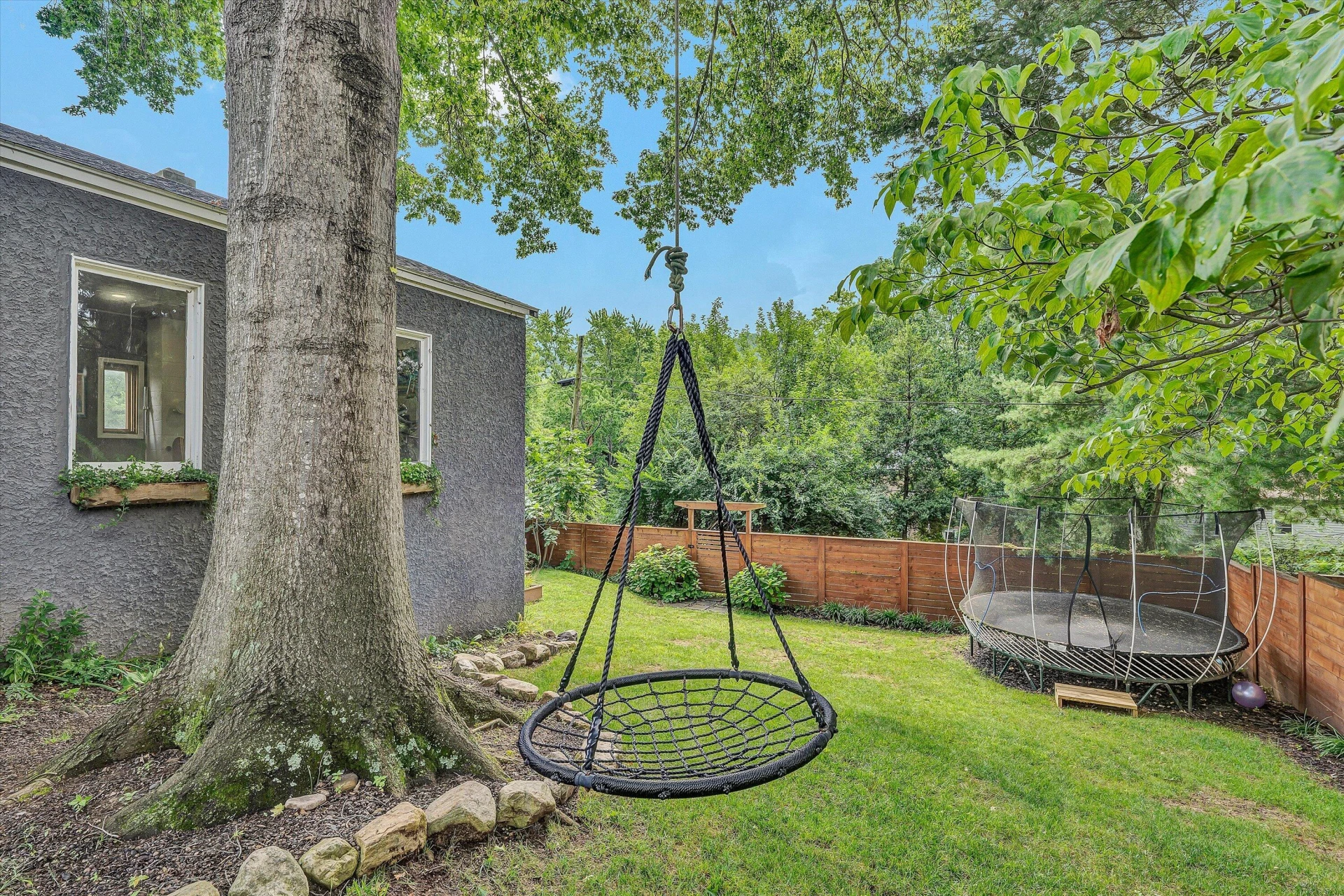 2214 Wycliffe AVE SW - Photo 40