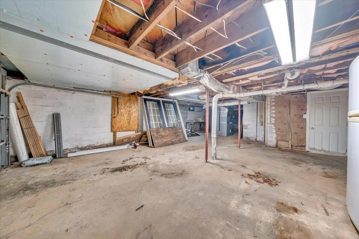 1902 Springfield AVE - Photo 25