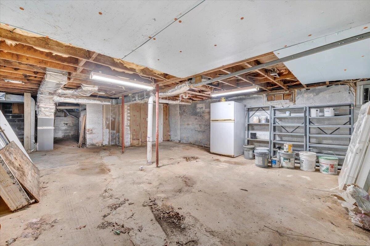 1902 Springfield AVE - Photo 26