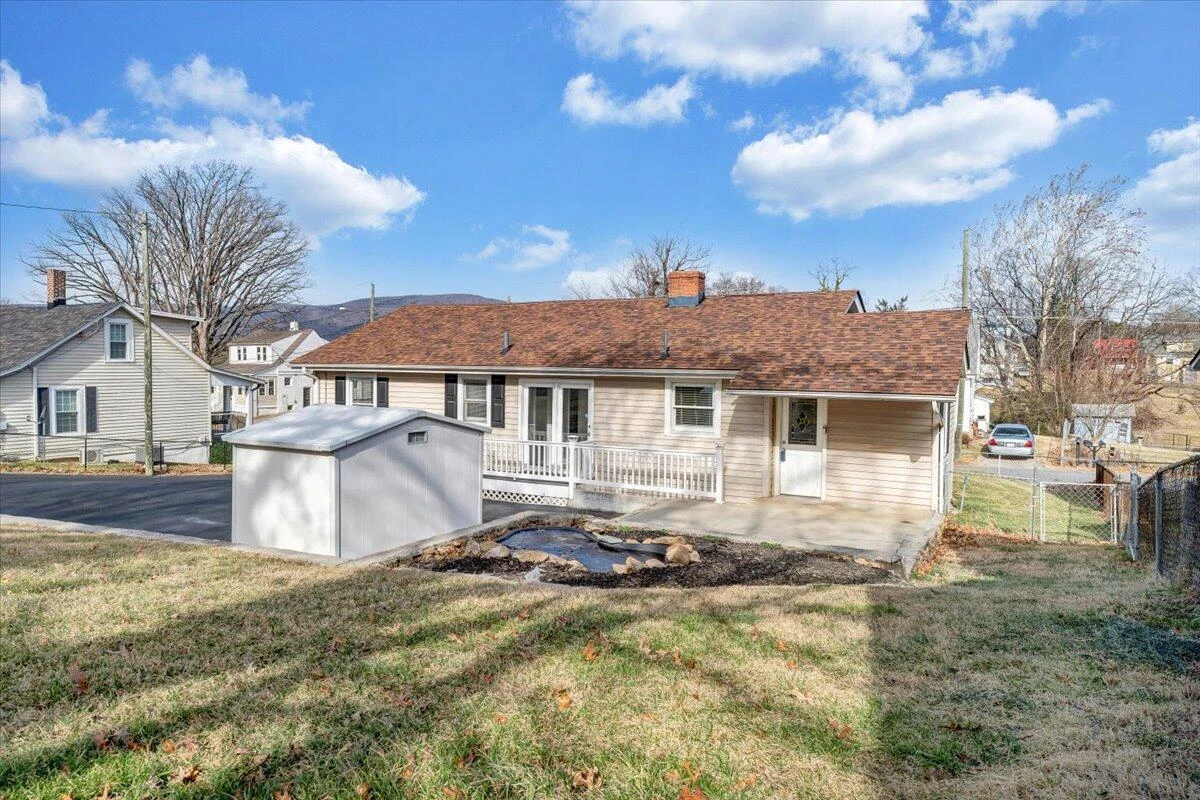 1902 Springfield AVE - Photo 30