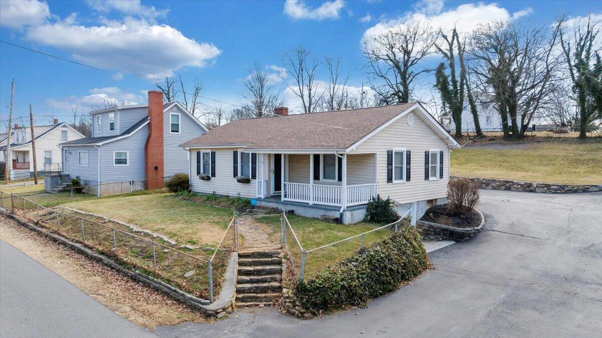 1902 Springfield AVE - Photo 42
