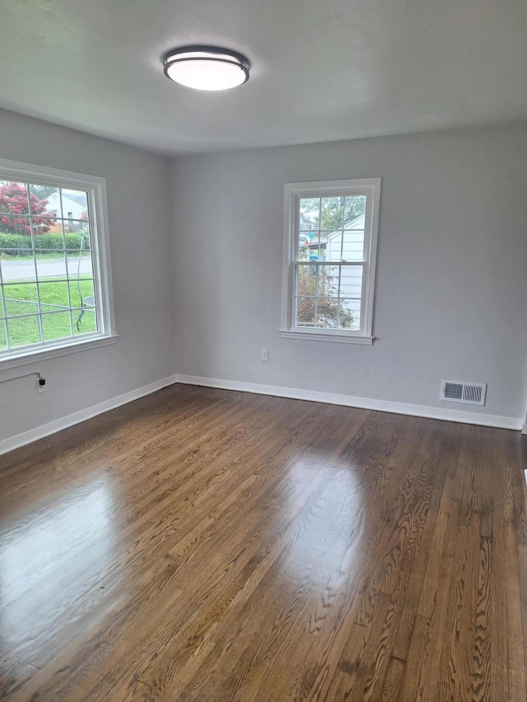 4034 Maine AVE NW - Photo 14