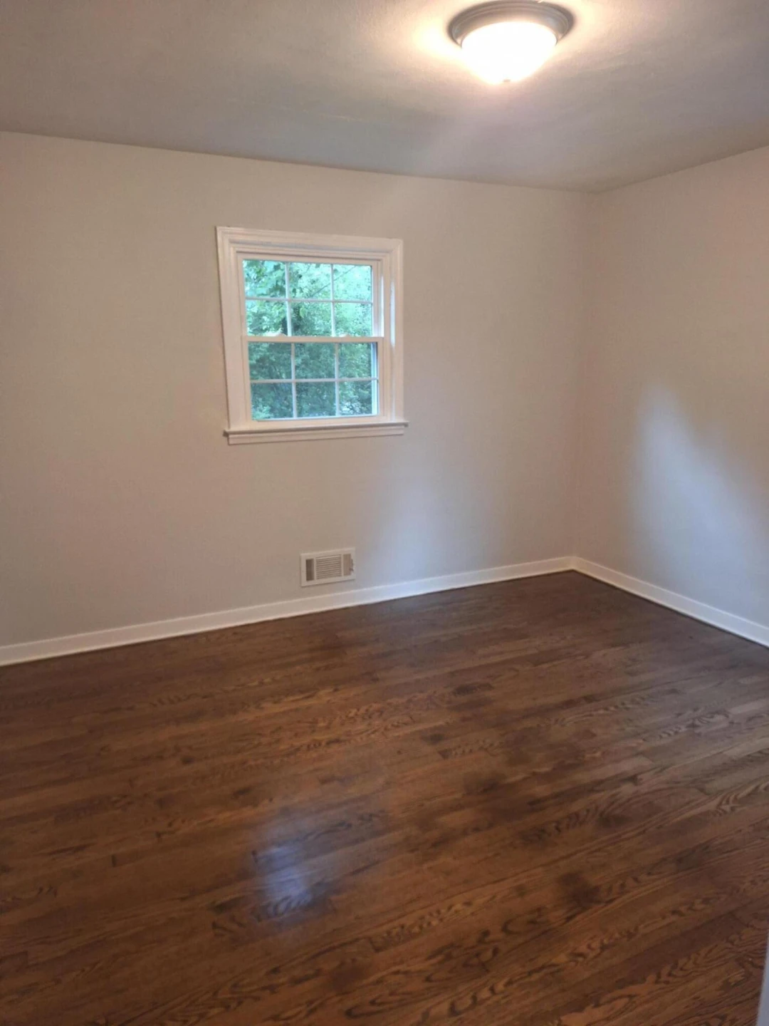 4034 Maine AVE NW - Photo 20