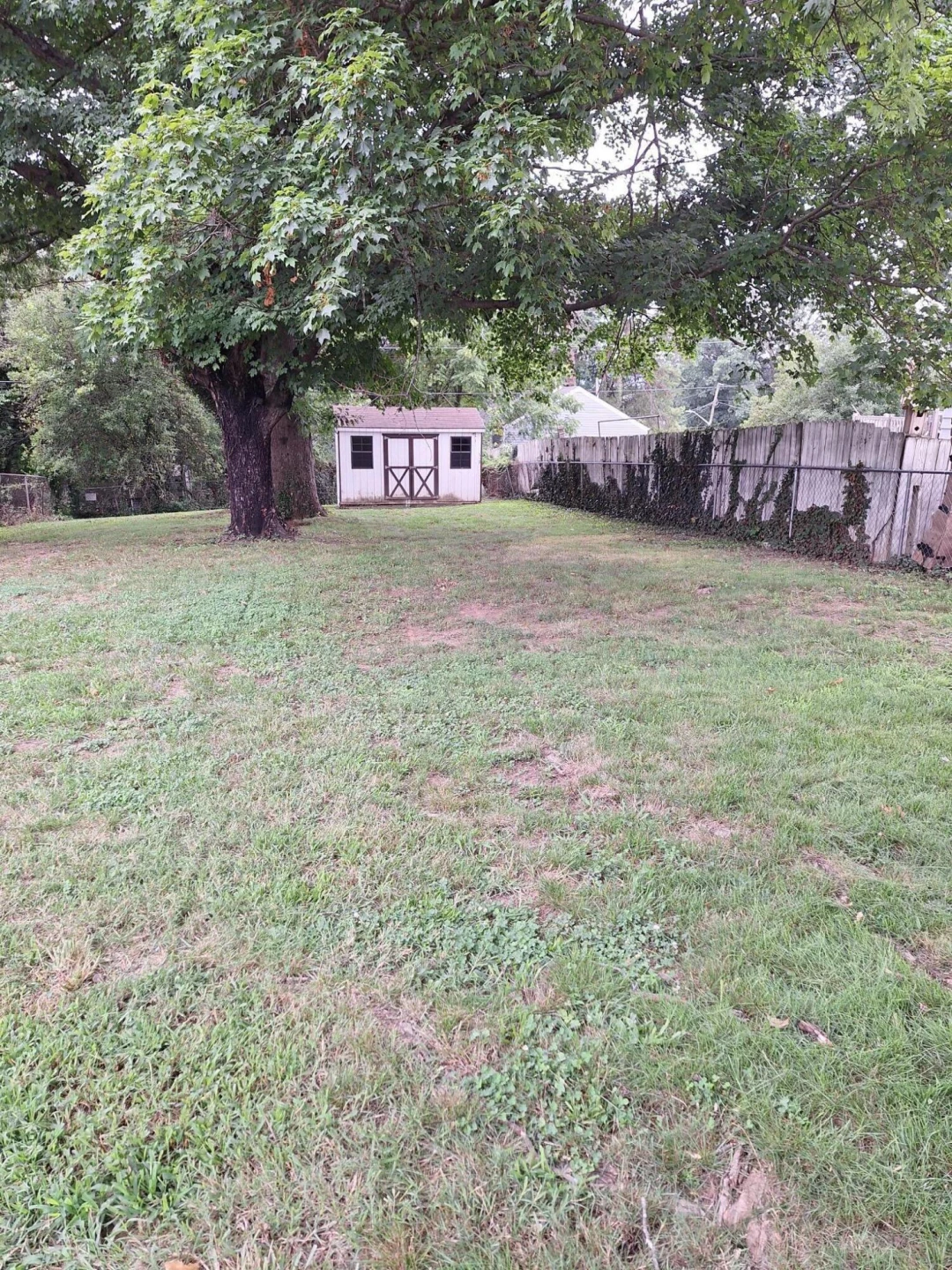 4034 Maine AVE NW - Photo 25