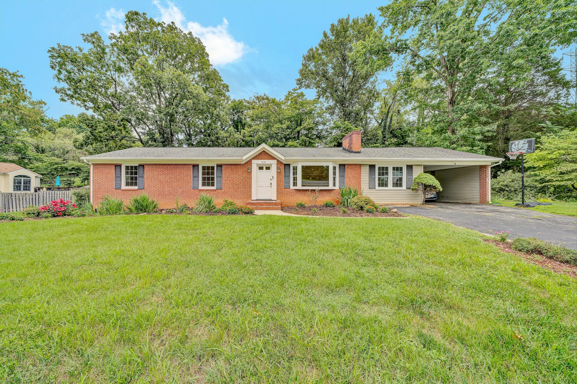 3636 Kentland DR - Photo 3