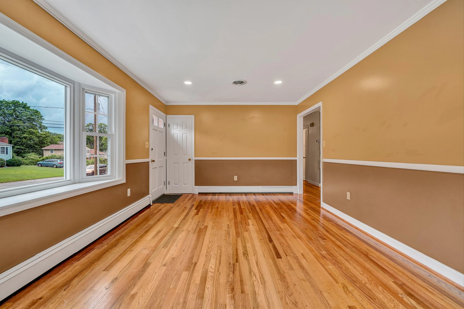 3636 Kentland DR - Photo 5