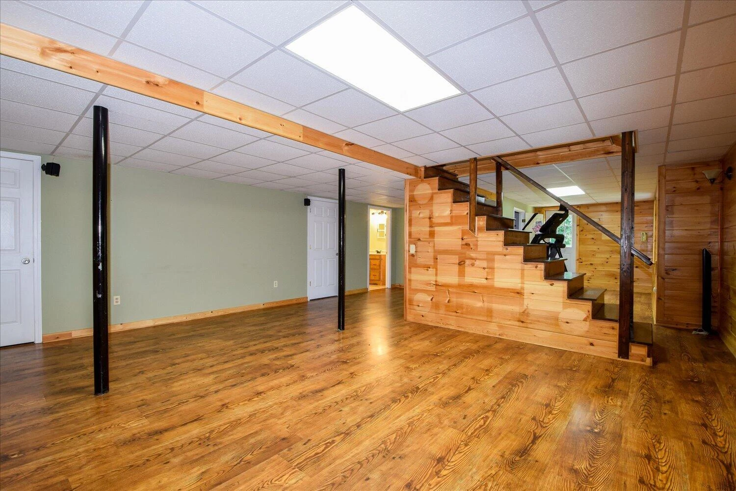 380 Andrew DR - Photo 18