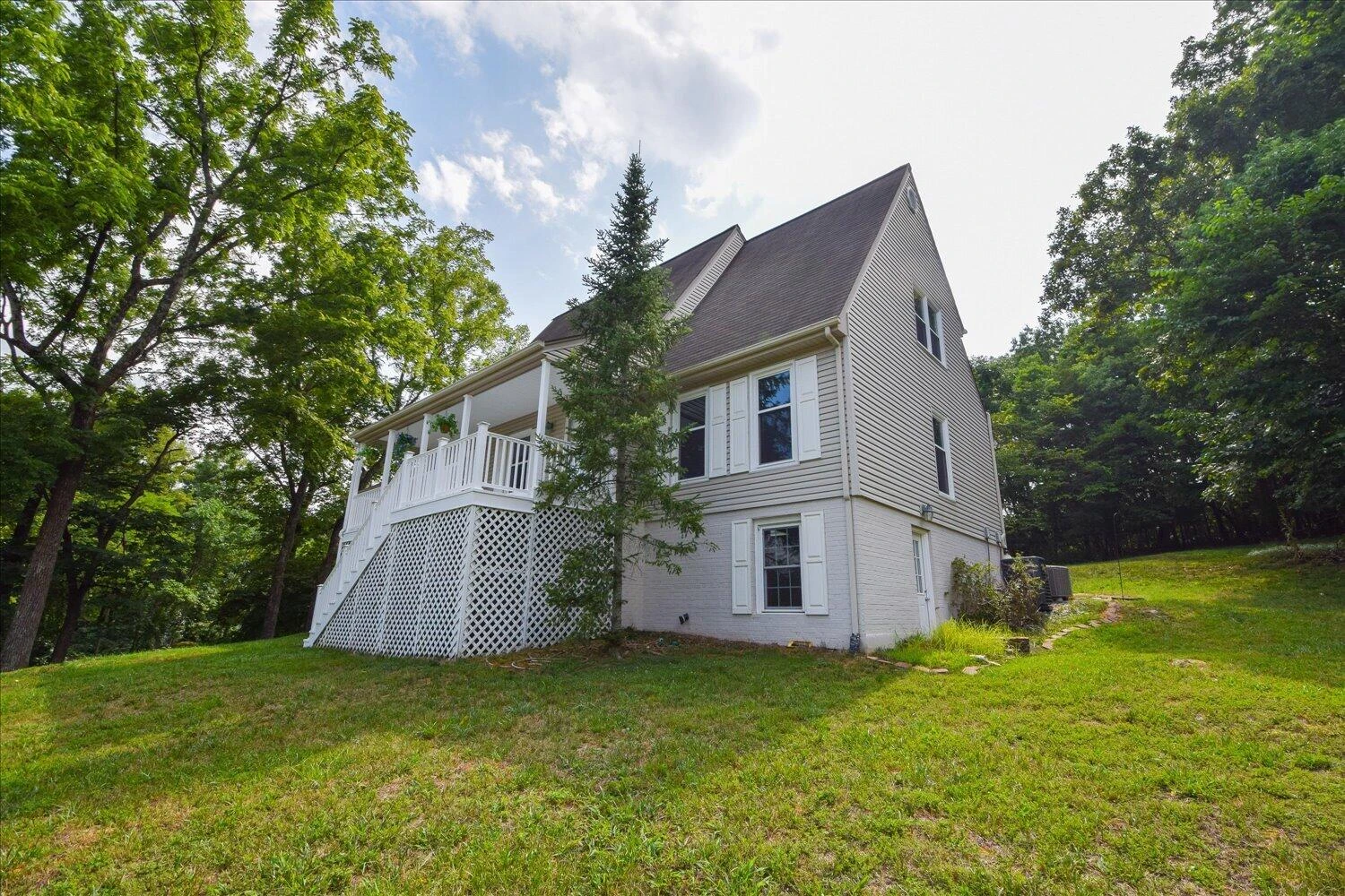 380 Andrew DR - Photo 24