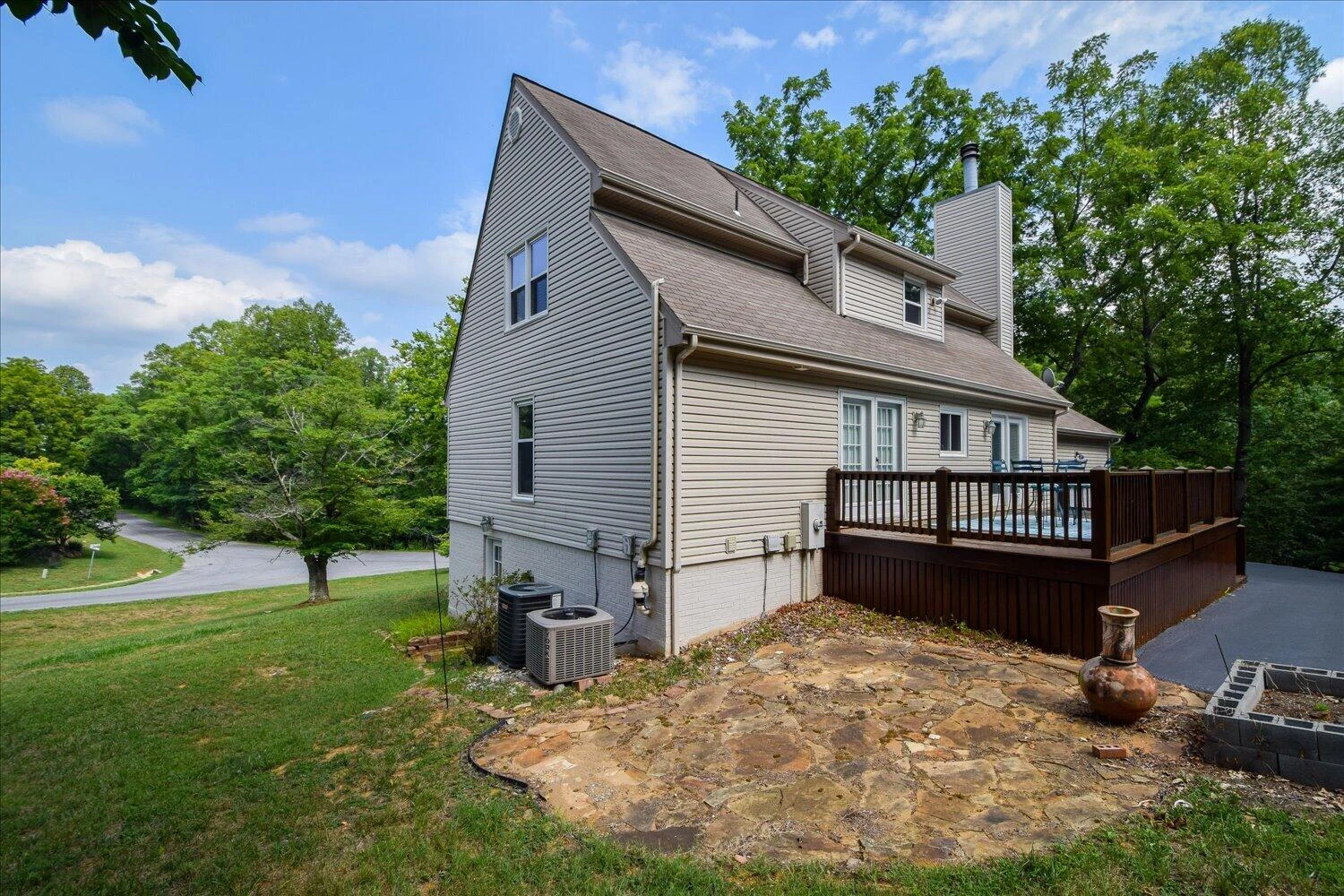 380 Andrew DR - Photo 25
