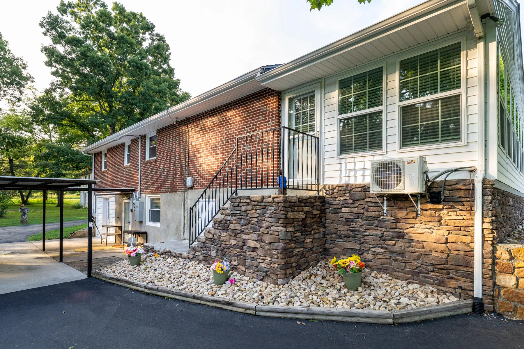 2217 Blue Ridge Springs RD - Photo 27