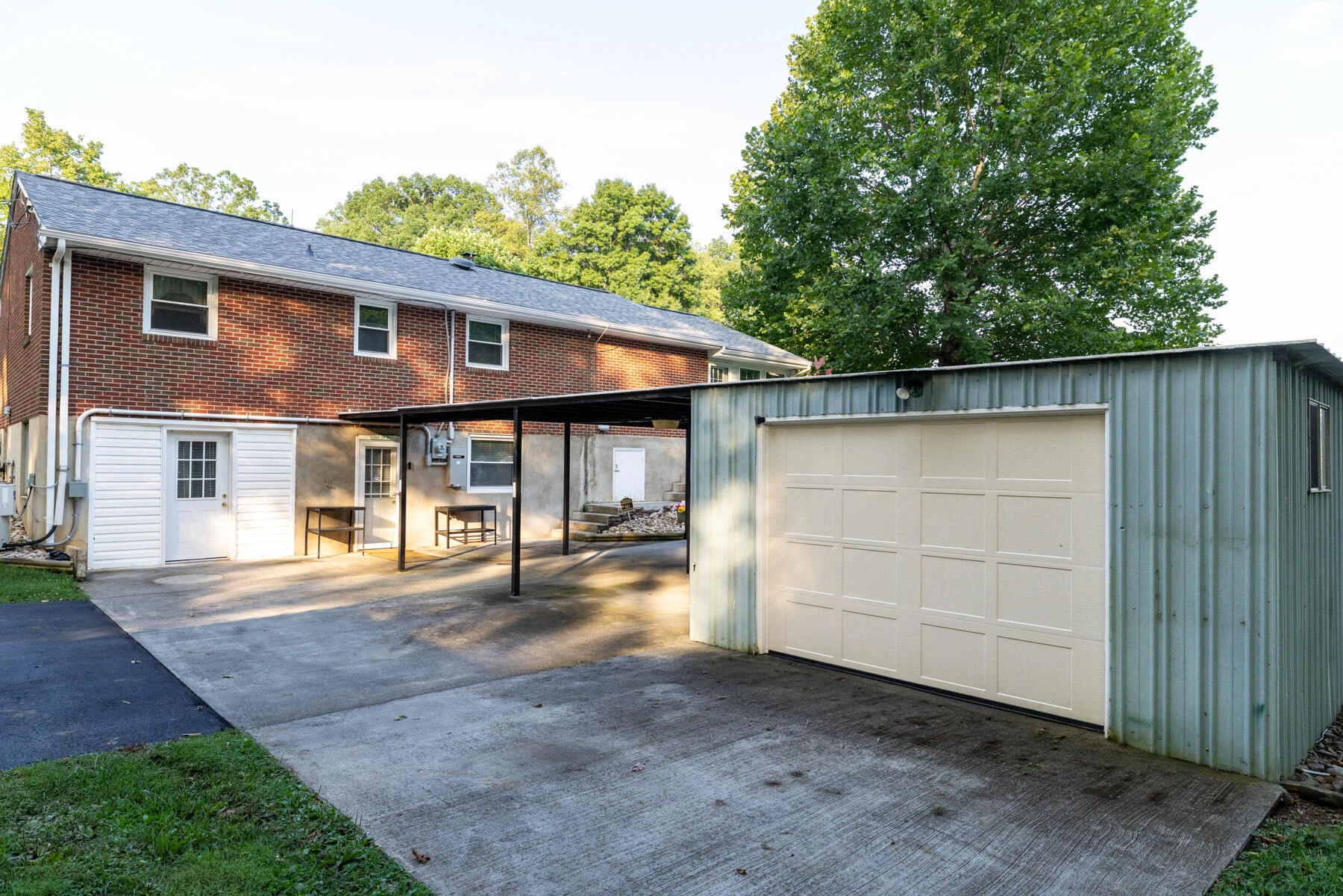 2217 Blue Ridge Springs RD - Photo 31