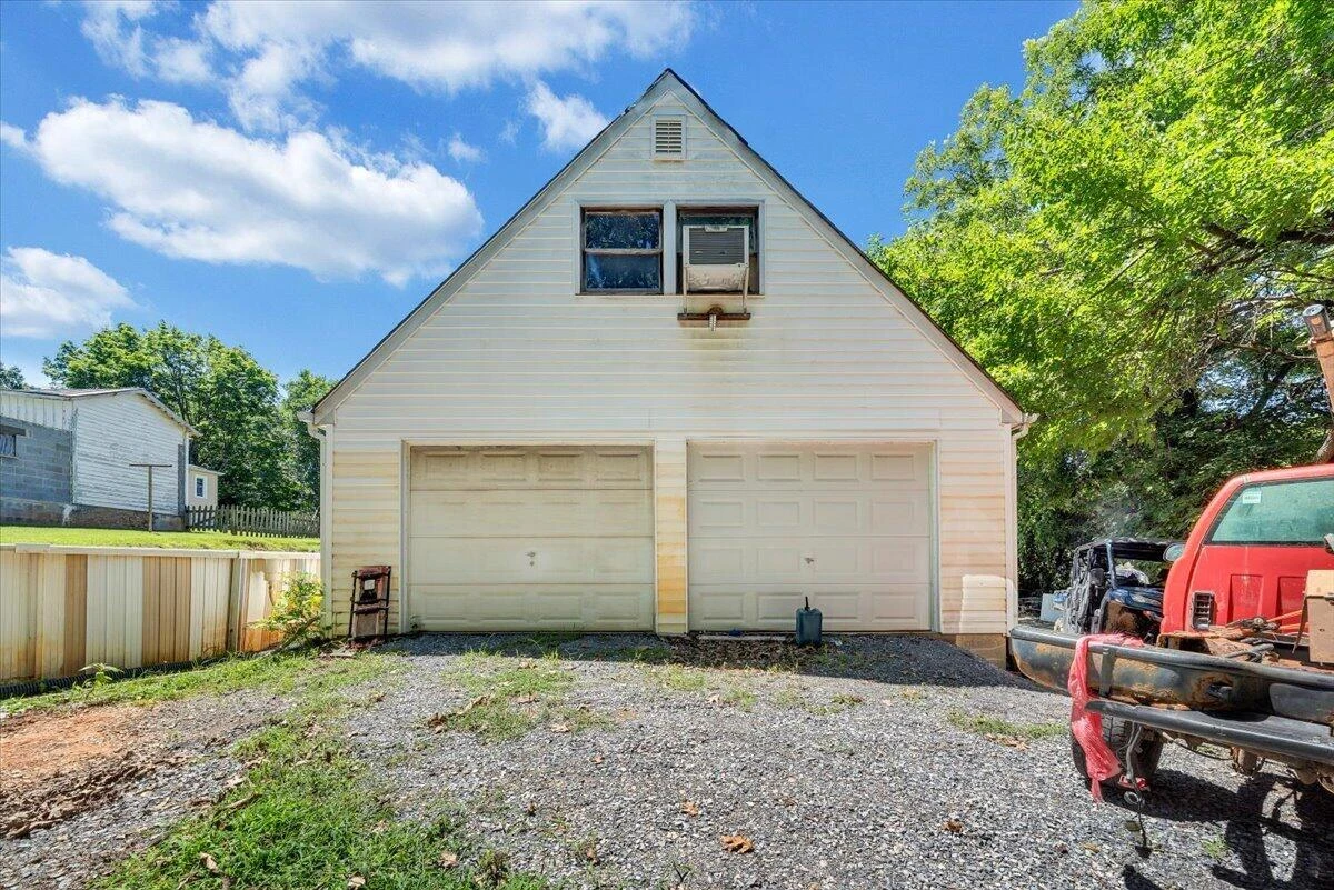 1002 Galax ST - Photo 15