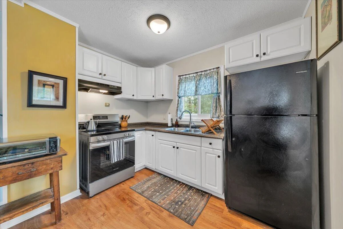 513 20th ST NW - Photo 11