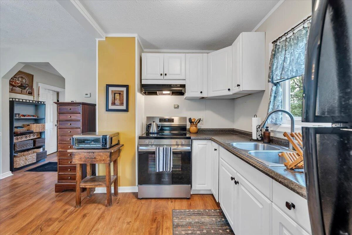 513 20th ST NW - Photo 12