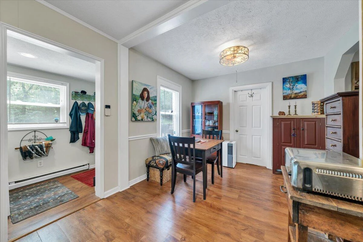 513 20th ST NW - Photo 13