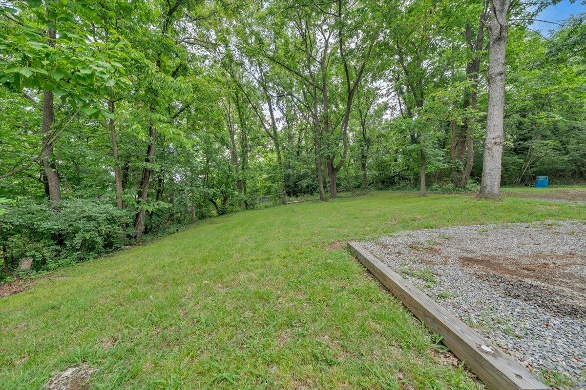 513 20th ST NW - Photo 23