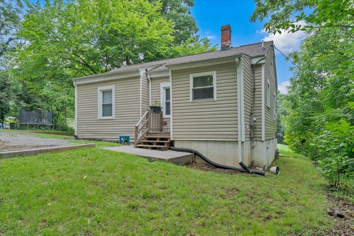 513 20th ST NW - Photo 28