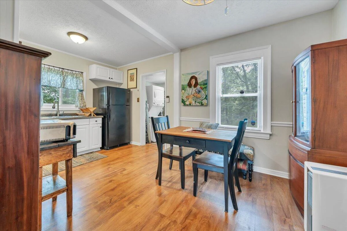 513 20th ST NW - Photo 7