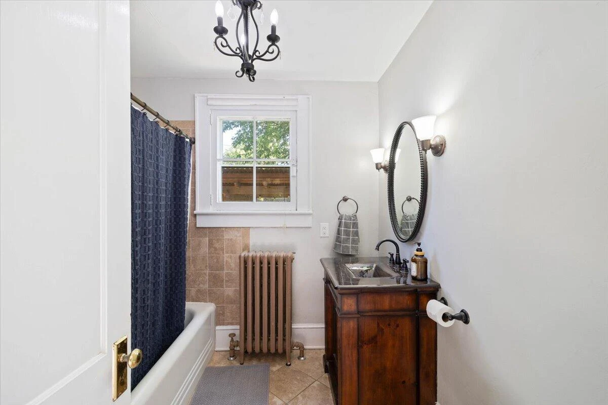 2227 Westover AVE SW - Photo 11