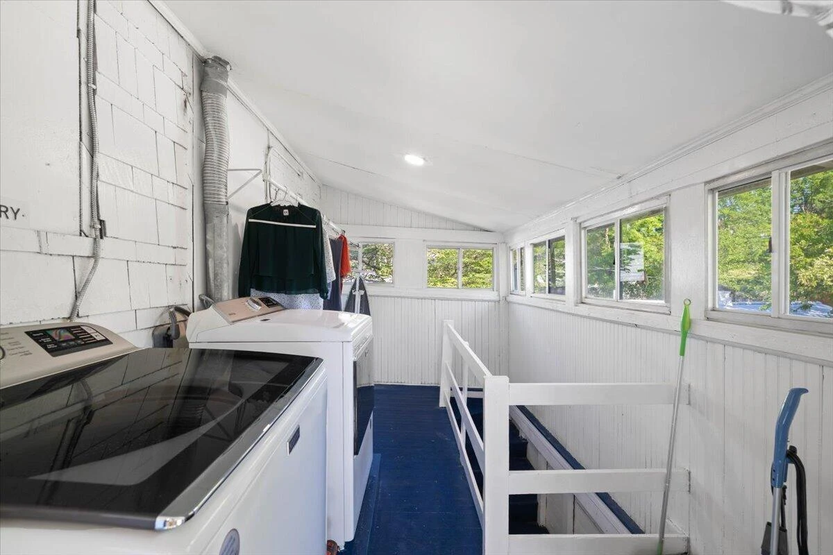 2227 Westover AVE SW - Photo 20