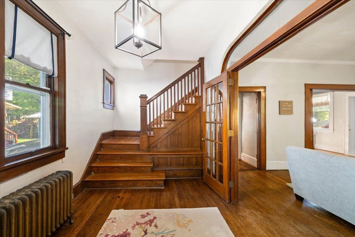 2227 Westover AVE SW - Photo 3