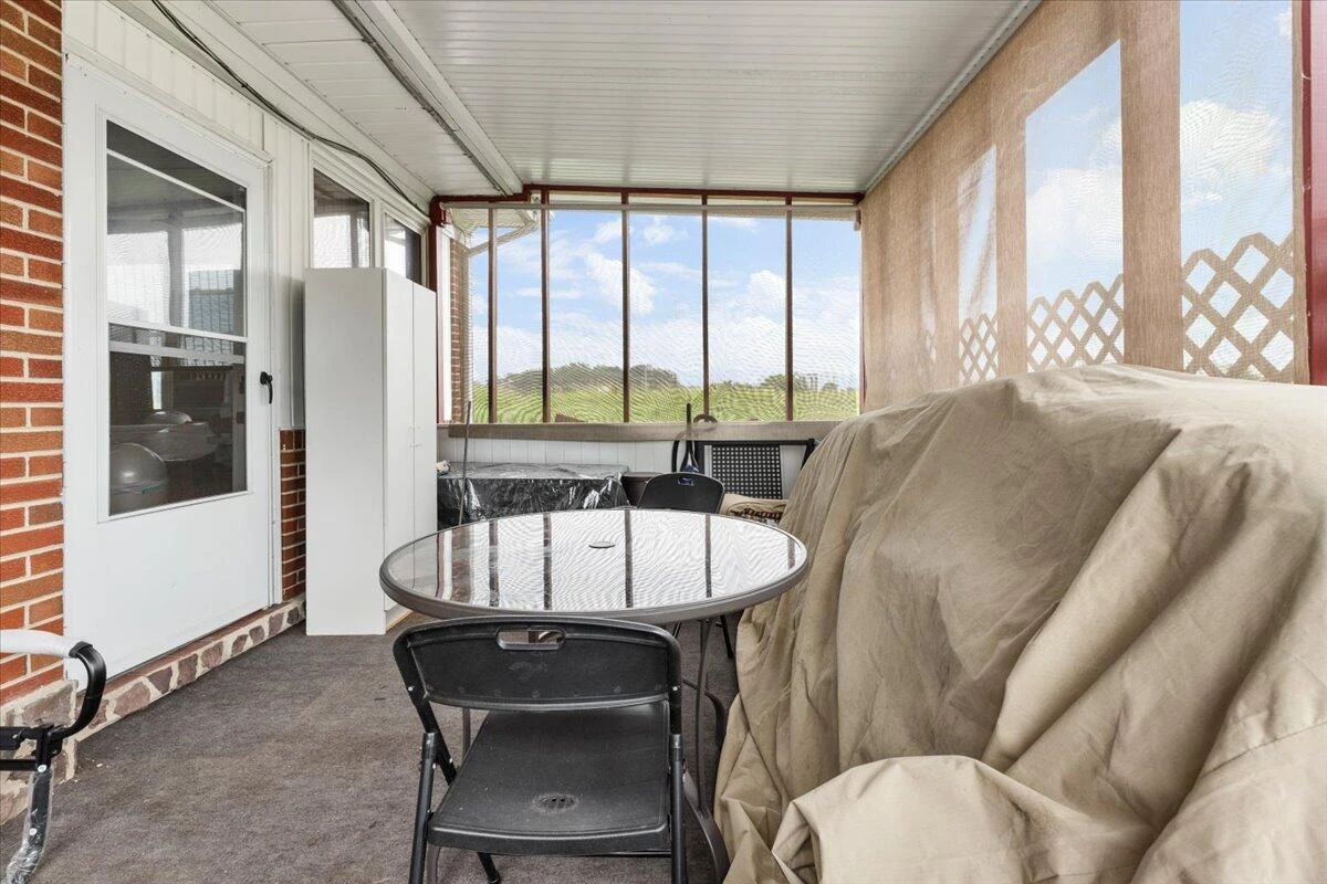 1915 Glenroy ST NW - Photo 31