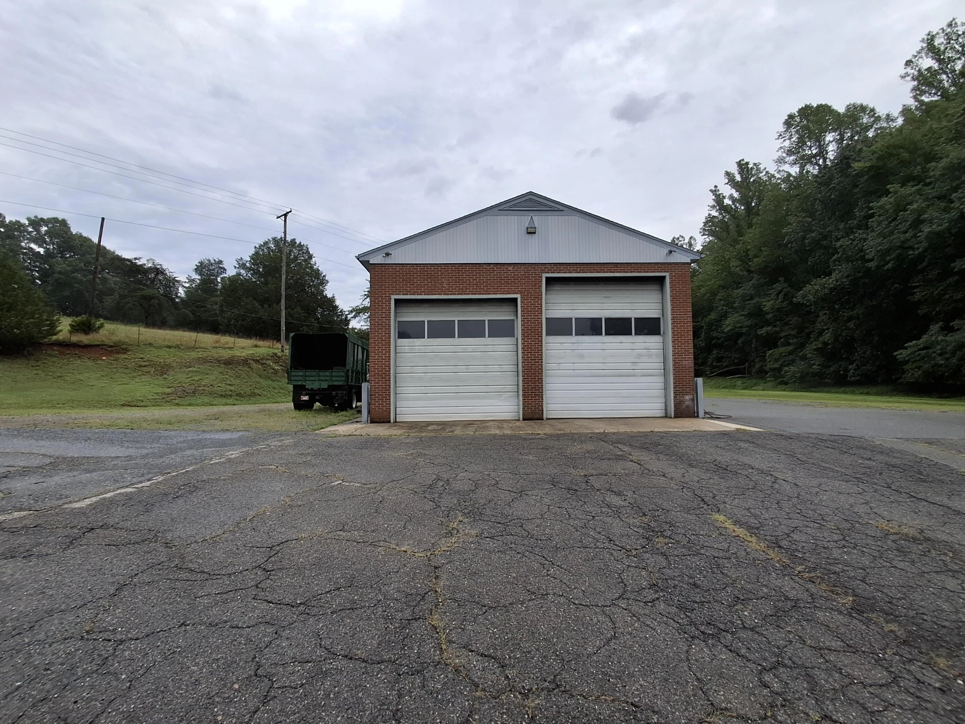 3989 Cifax RD - Photo 5