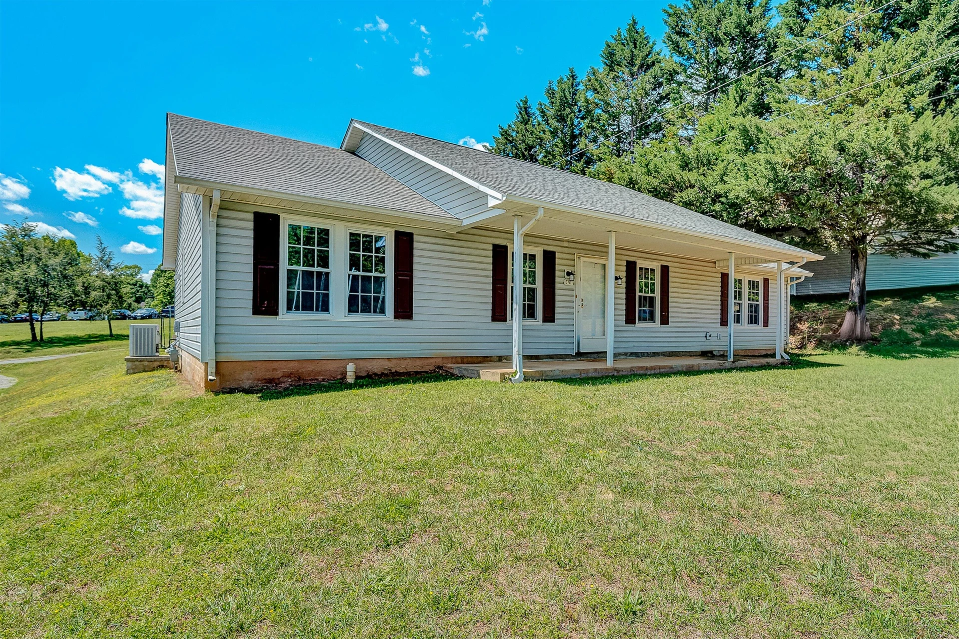 3721 Chaparral DR - Photo 2