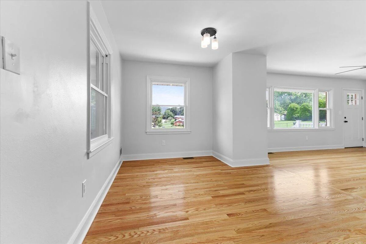503 Palisades DR - Photo 13