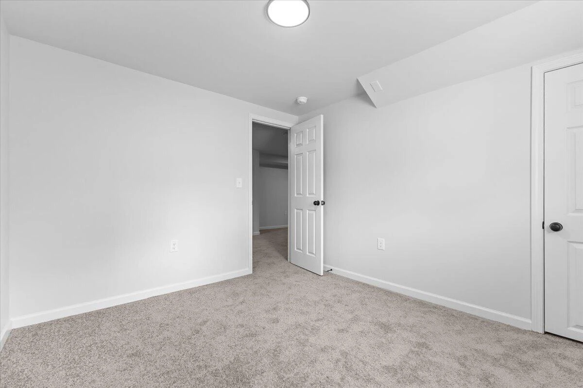 503 Palisades DR - Photo 25