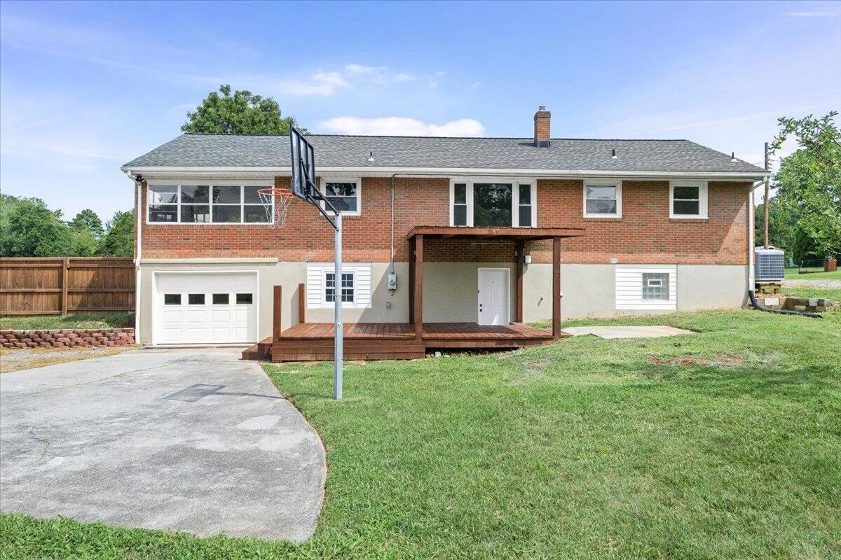 503 Palisades DR - Photo 36