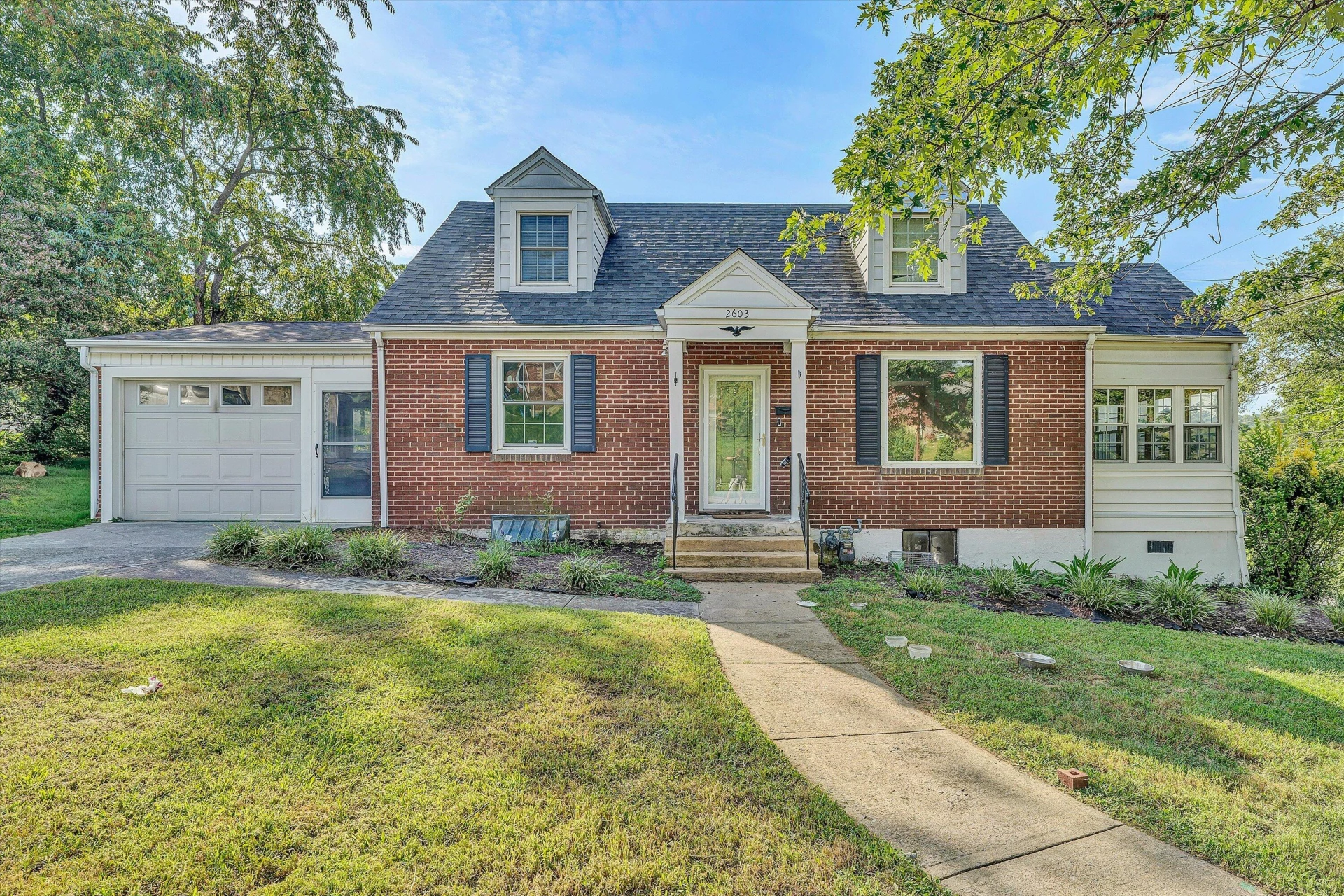 2603 Dell AVE NE