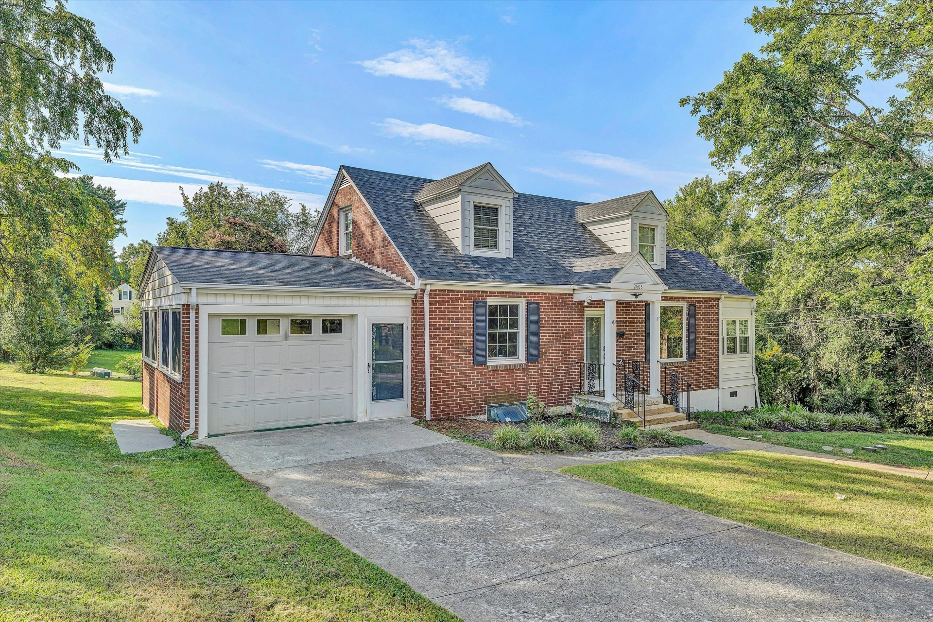 2603 Dell AVE NE - Photo 3
