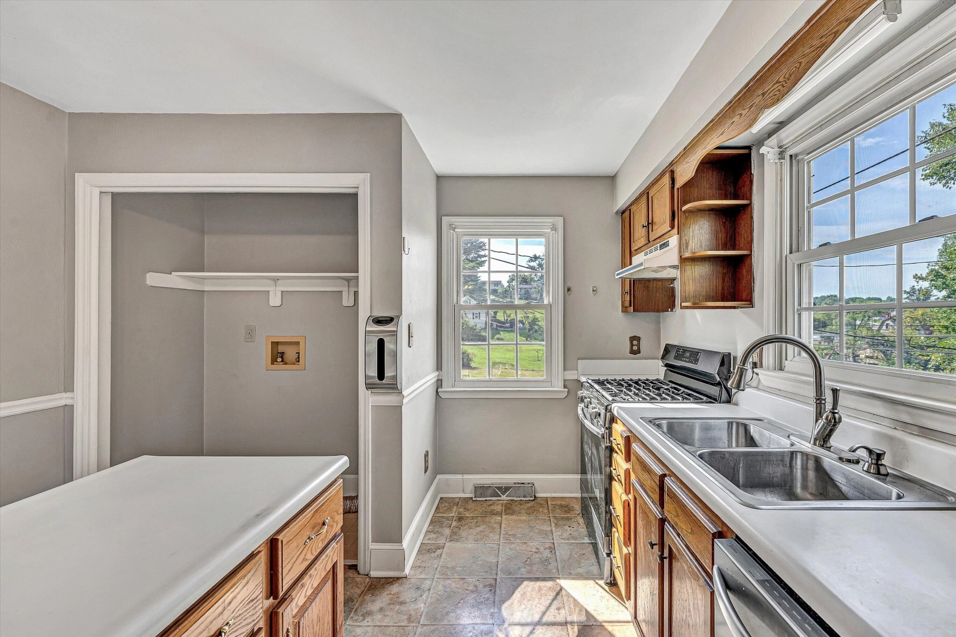 2603 Dell AVE NE - Photo 12