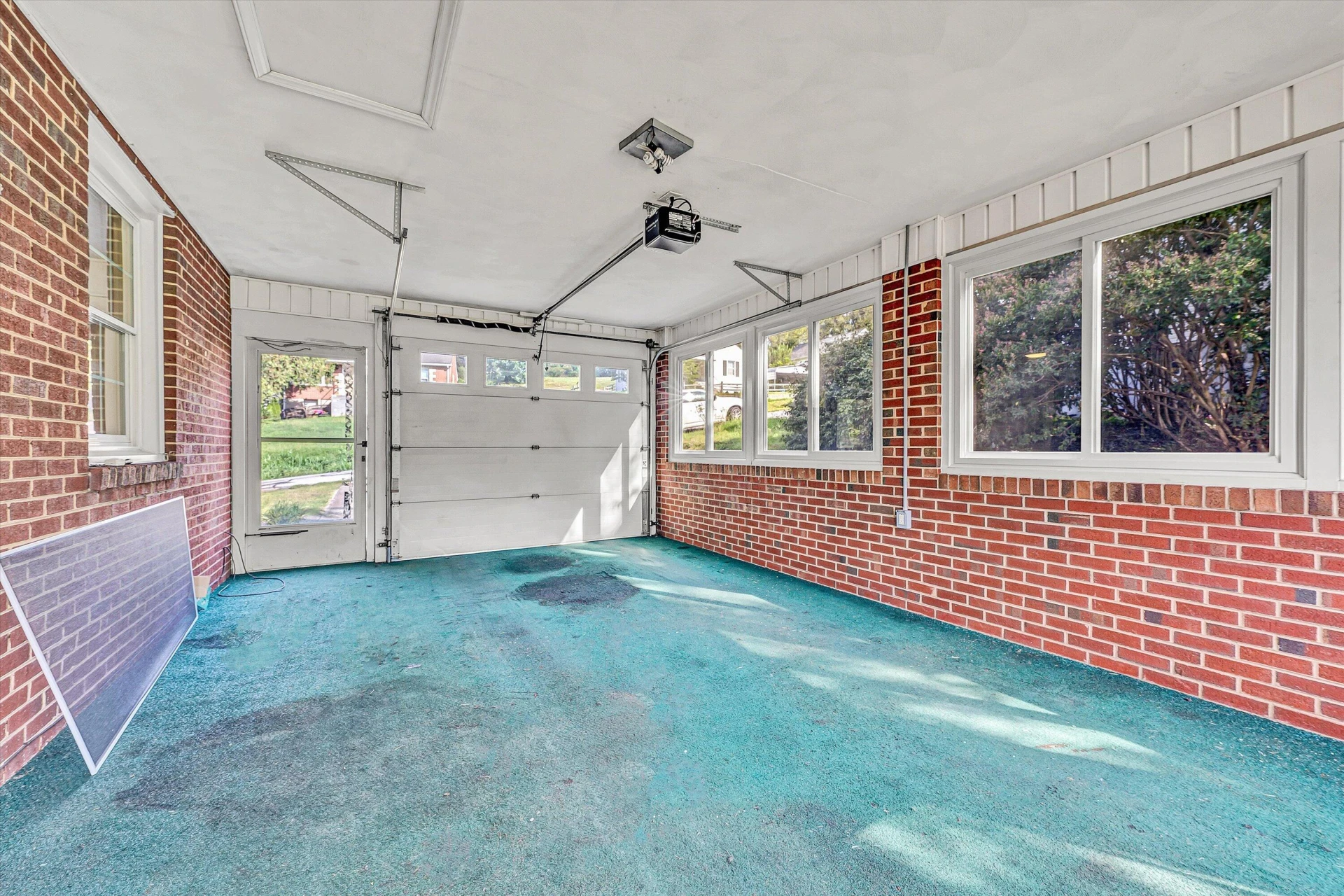 2603 Dell AVE NE - Photo 23