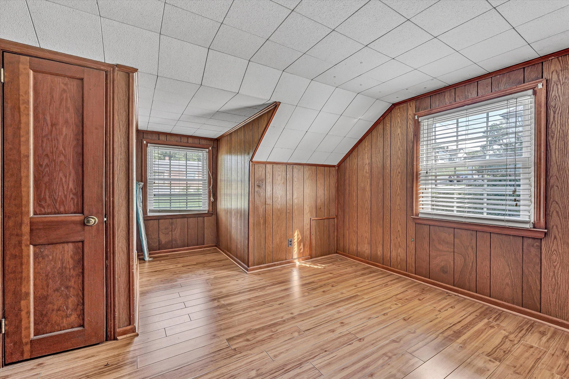2603 Dell AVE NE - Photo 27