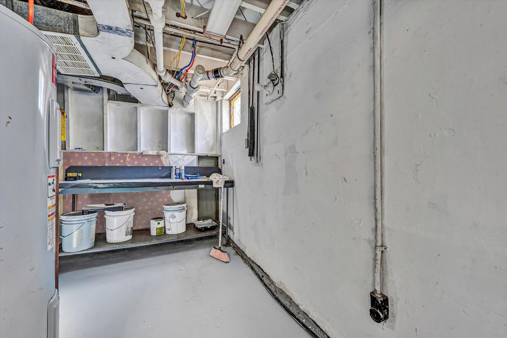 2603 Dell AVE NE - Photo 33