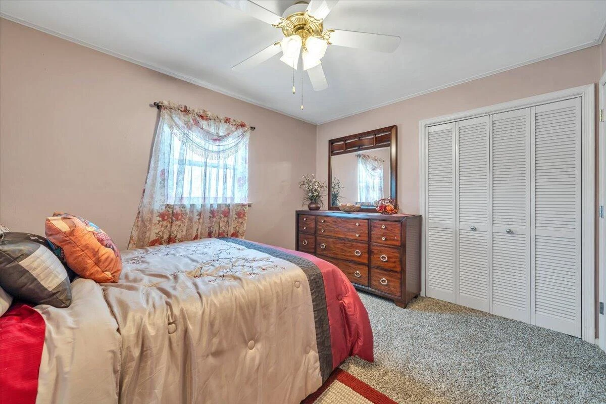 868 Finney DR - Photo 17