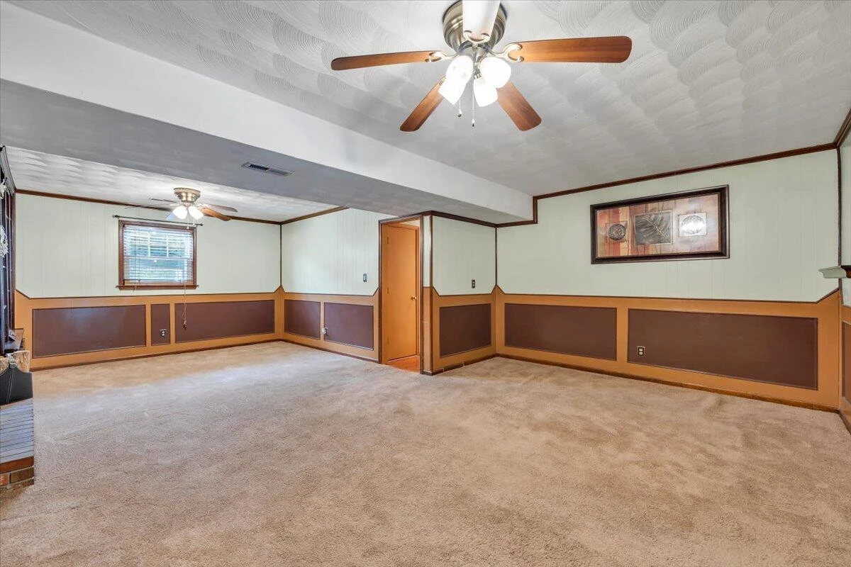 868 Finney DR - Photo 37