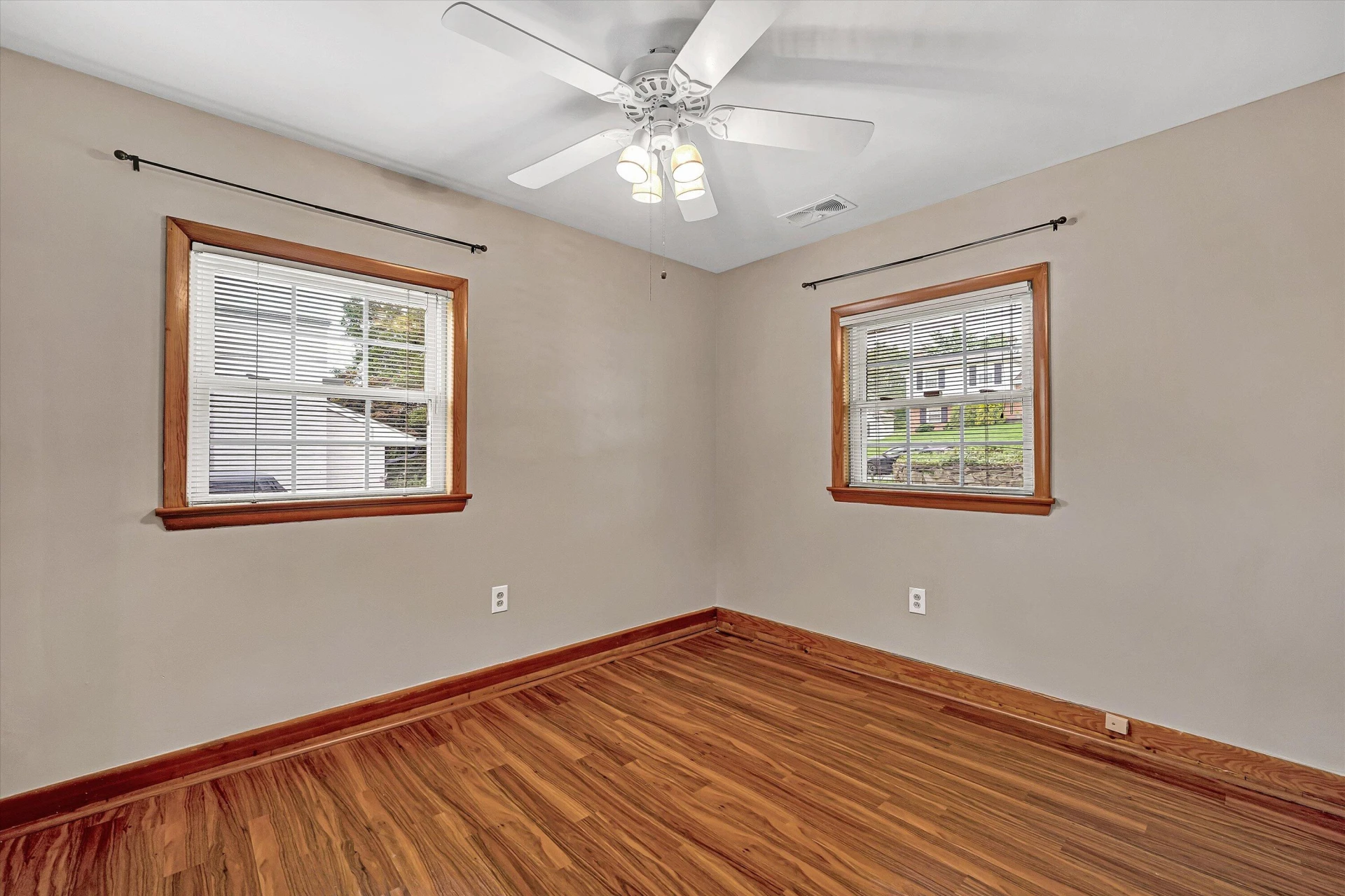 3904 Gallatin ST - Photo 24