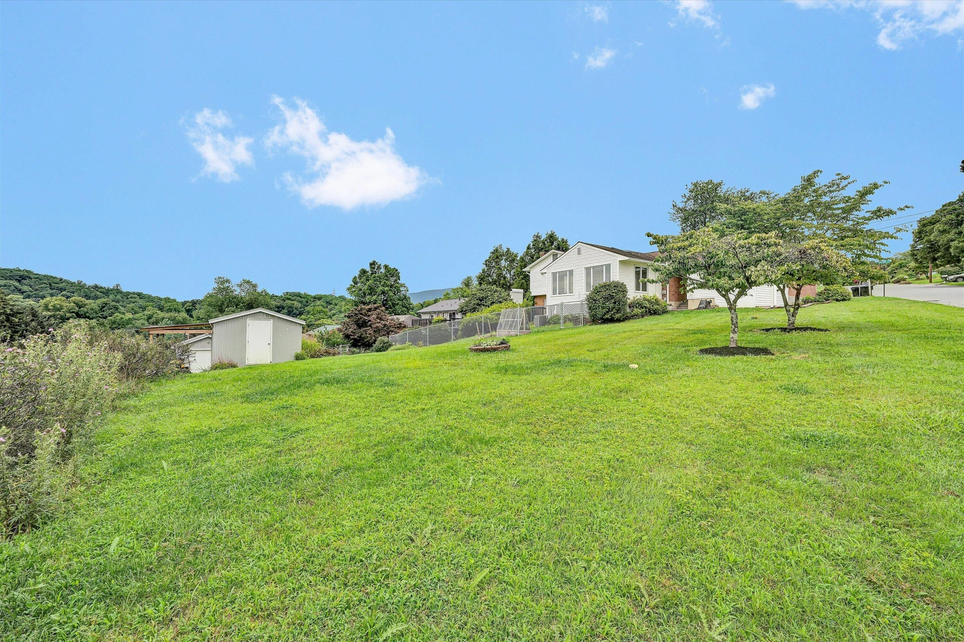 3904 Gallatin ST - Photo 42